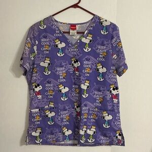 Peanuts Snoopy Women’s V-Neck Scrub Top Medical/Nurse Size M